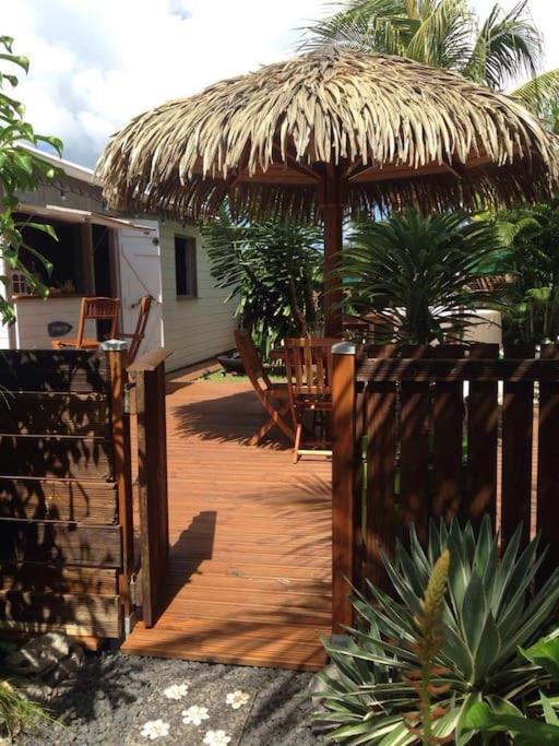 Charmant Bungalow Un P'Tit Coin De Paradis 圣弗朗索瓦 外观 照片
