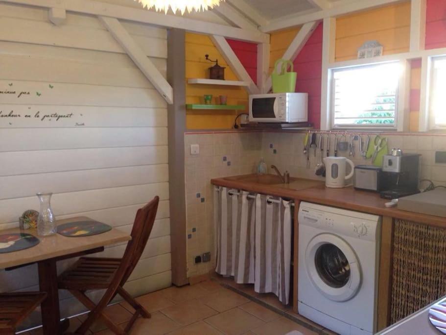 Charmant Bungalow Un P'Tit Coin De Paradis 圣弗朗索瓦 外观 照片