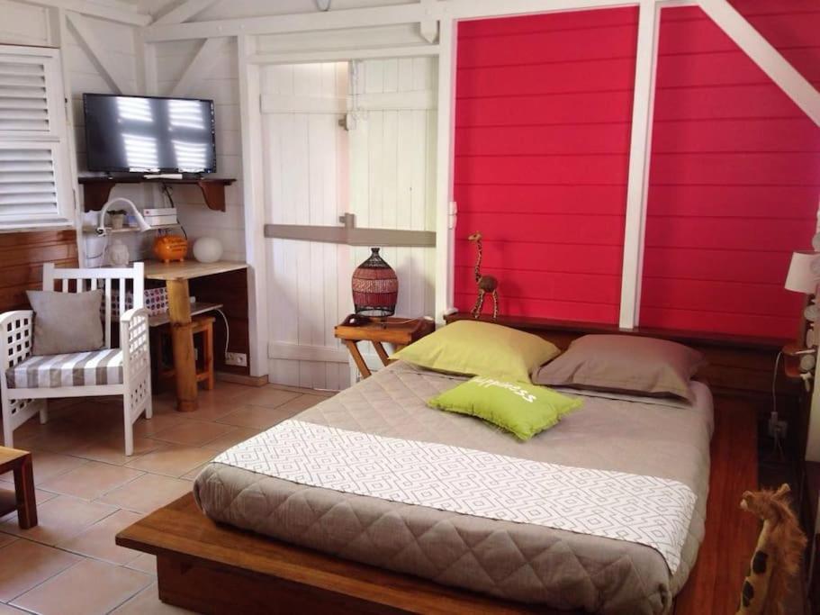 Charmant Bungalow Un P'Tit Coin De Paradis 圣弗朗索瓦 外观 照片